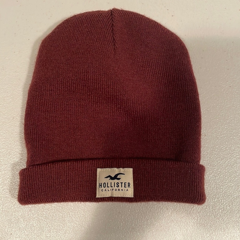 hollister beanie